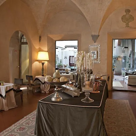 The James Suite Hotel Firenze 1564 - Small Luxury Hotels Of The World 5*