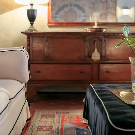 The 1564 - Small Luxury Of The World フィレンツェ