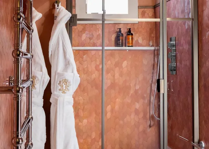 The 1564 - Small Luxury Of The World Hotell