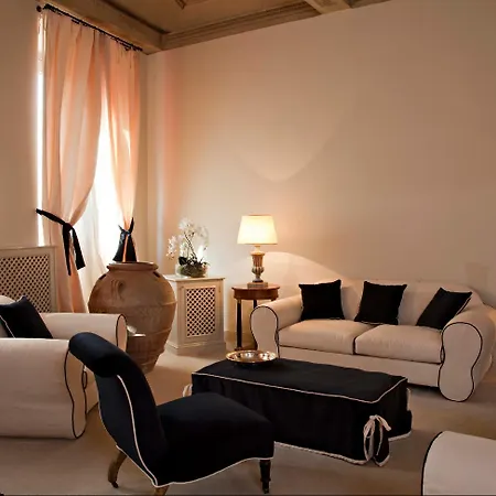 Hotel J&J Hotel 5*